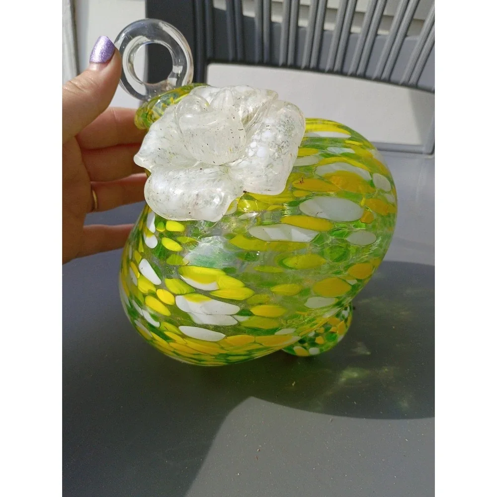Murano Style Speckled‎ Glass Spring Green, Yellow Ornament 9x9 Flower